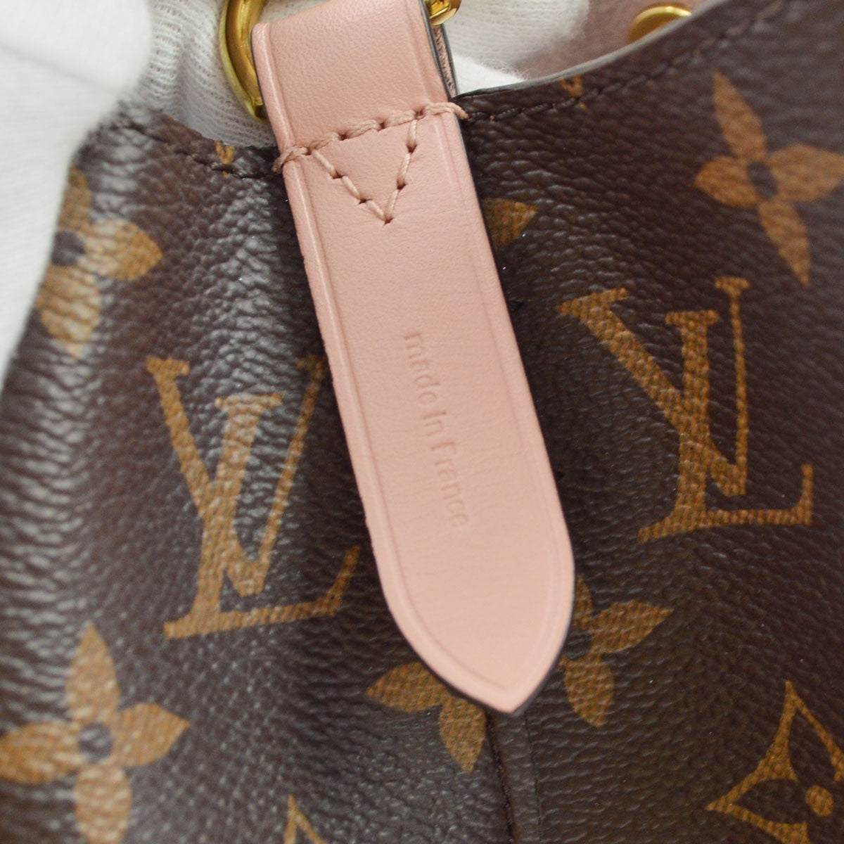 Louis Vuitton Monogram Neo Noe Handbag