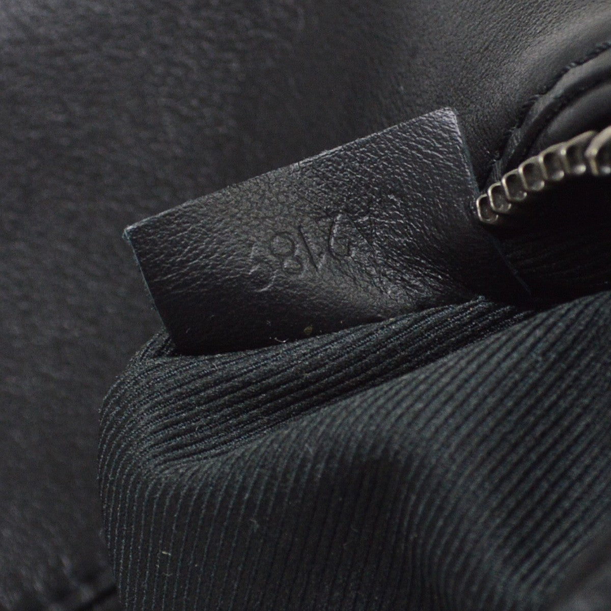 Louis Vuitton Monogram Shadow Discovery PM Bum Bag