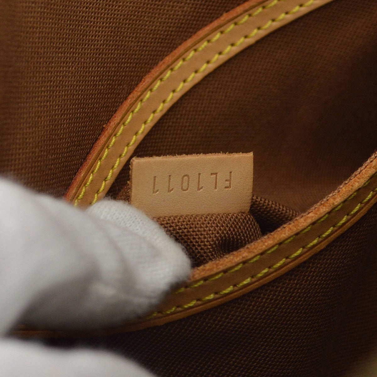 Louis Vuitton Alma Vintage in Tela