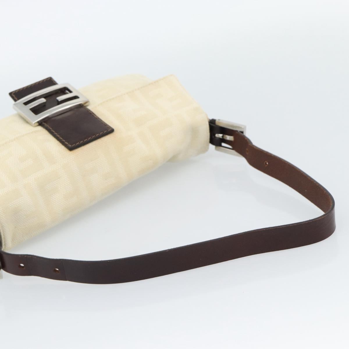 FENDI Zucca Canvas Baguette Bag Beige Argento Originale | Mamma Baguette