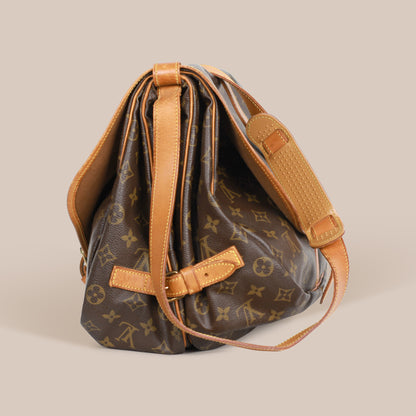 Louis Vuitton Saumur 35