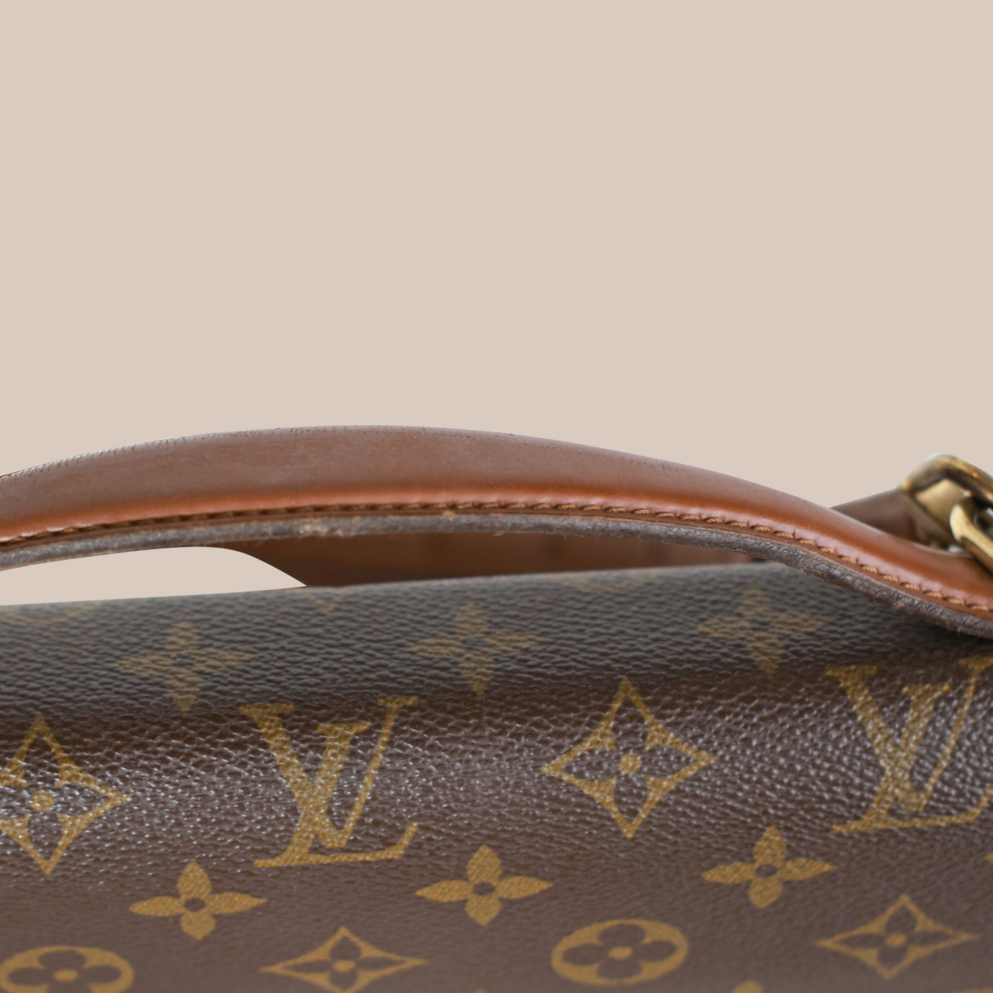 Louis Vuitton Monceau 28