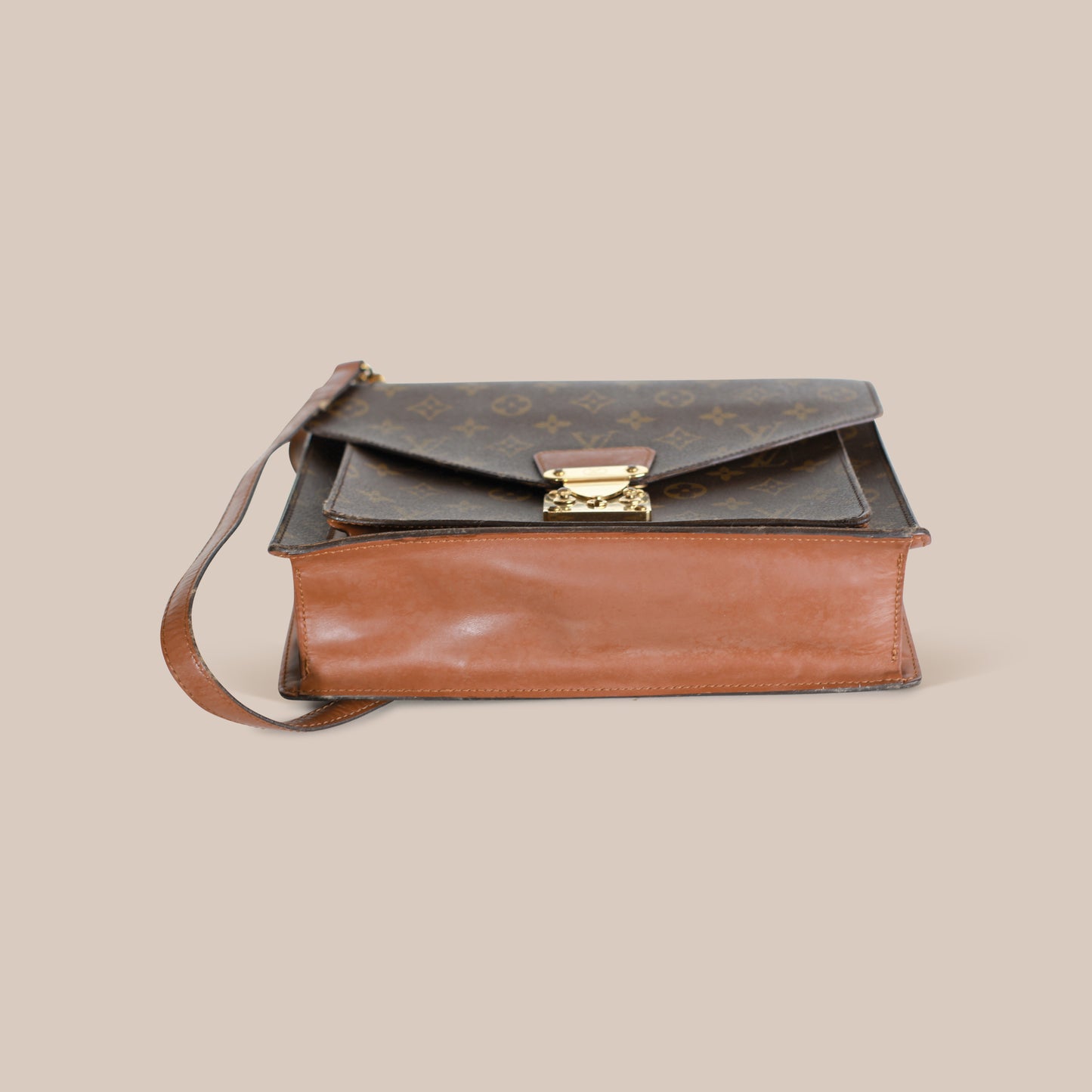 Louis Vuitton Monceau 28