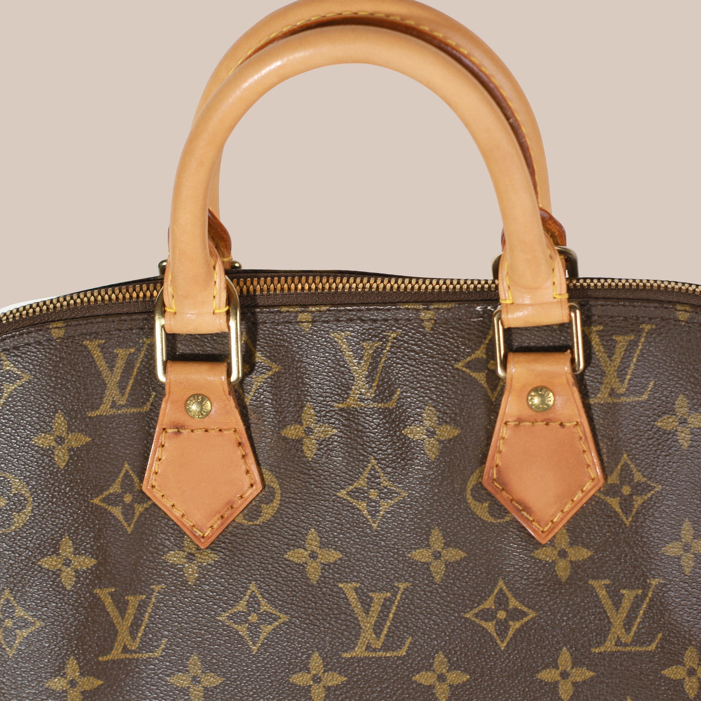 Louis Vuitton Alma Pm