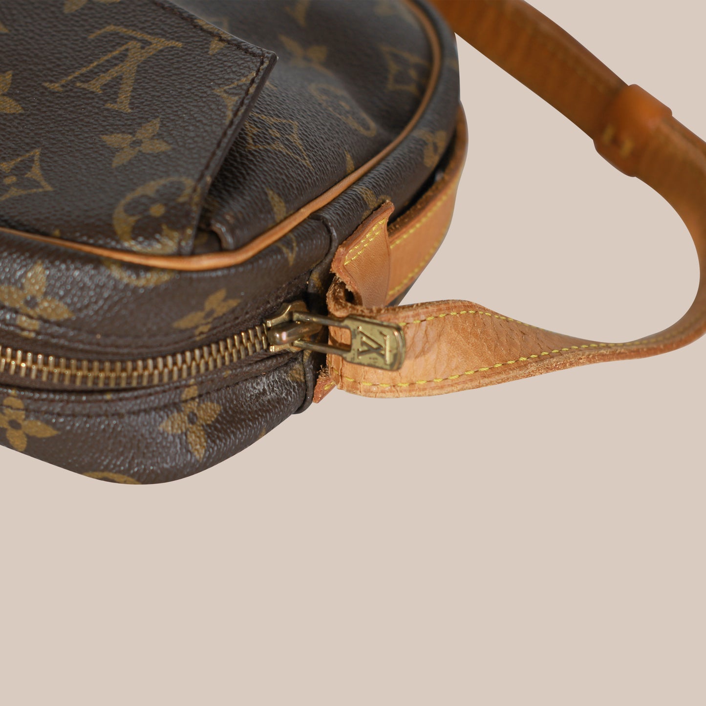 Louis Vuitton Jeune Fille