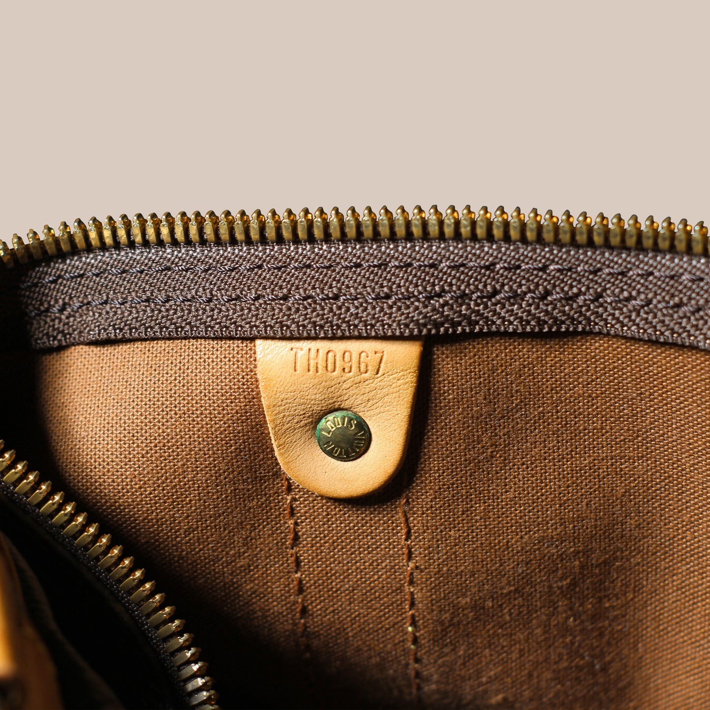 Louis Vuitton Keepall 50 Bandouliere
