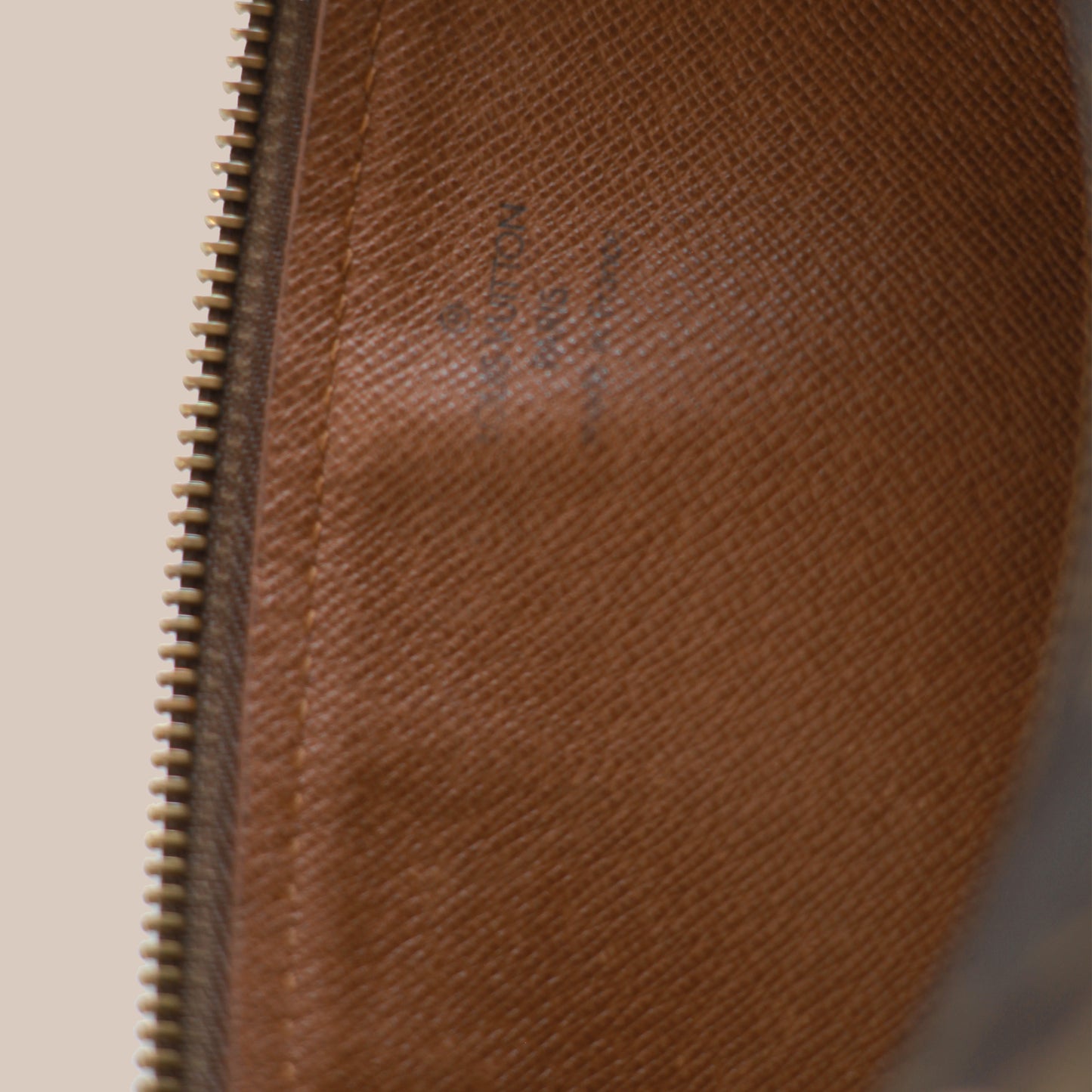 Louis Vuitton Papillon 30