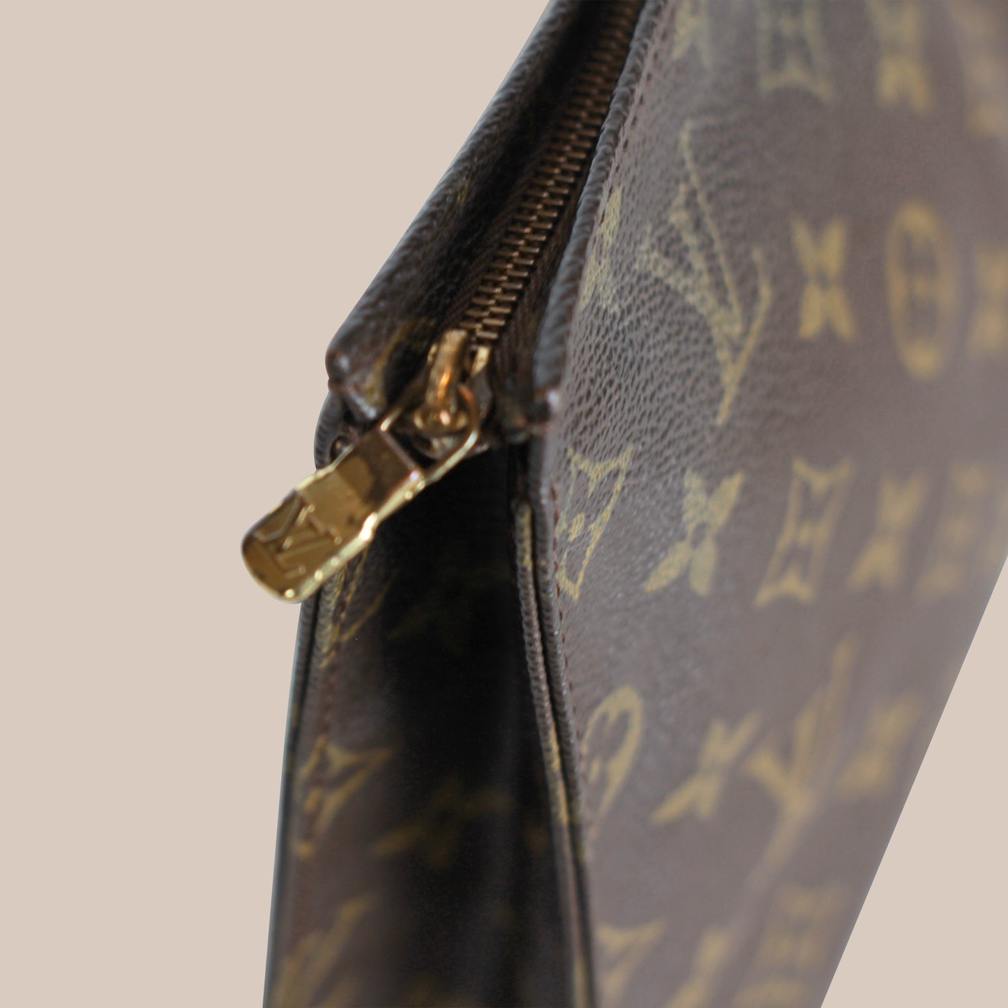 Louis Vuitton Toilette 26