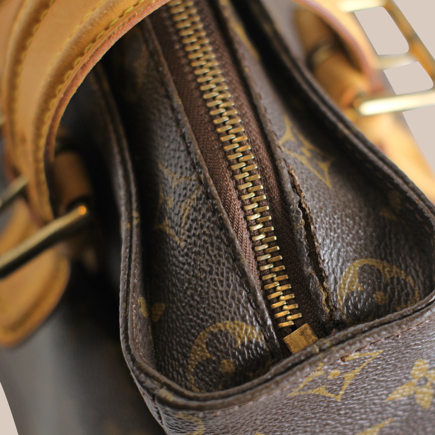Louis Vuitton Multipli Cité