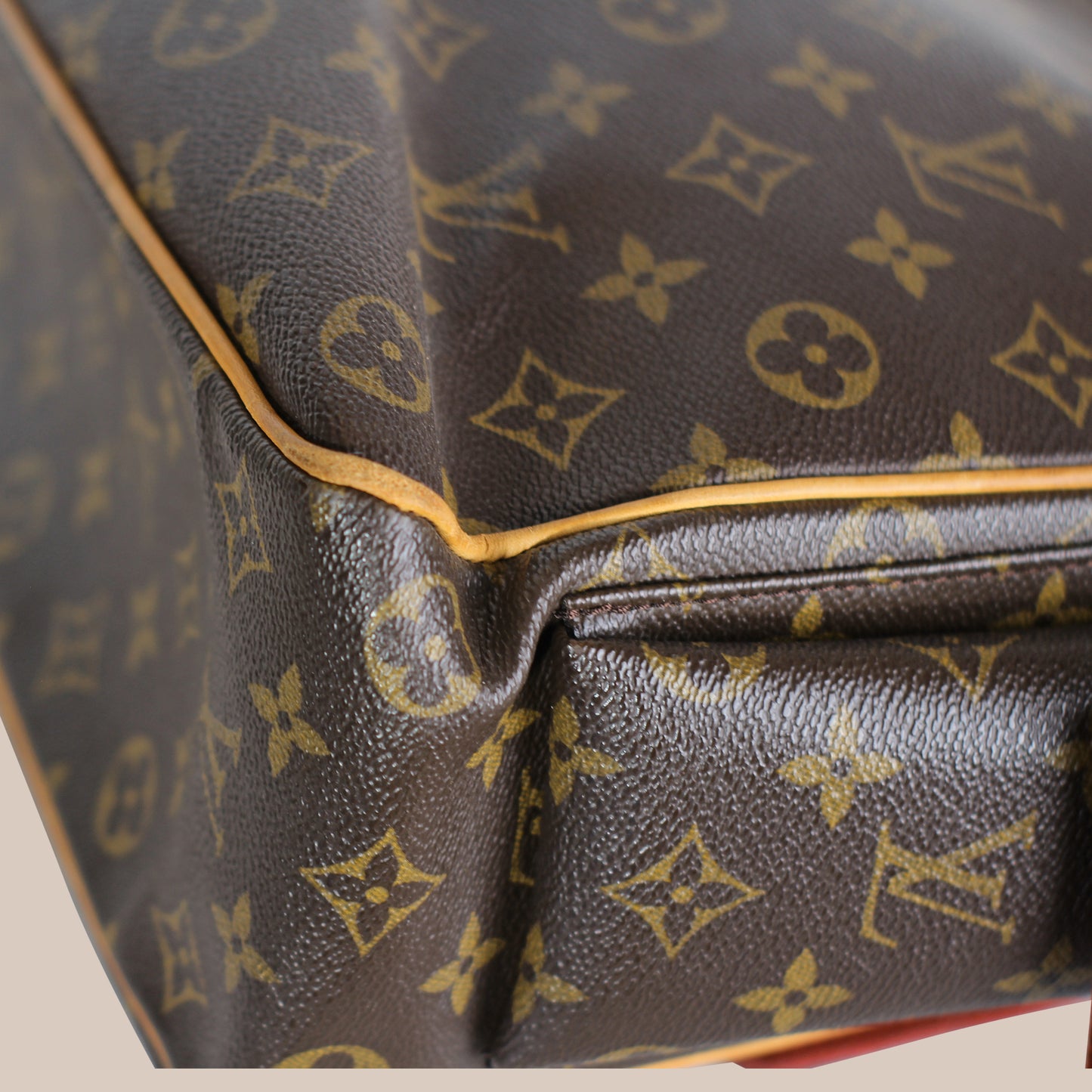 Louis Vuitton Multipli Cité