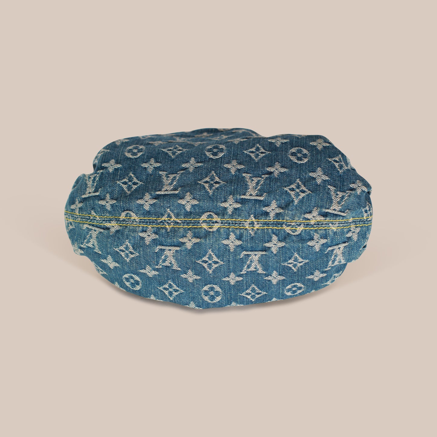 Louis Vuitton Pleaty