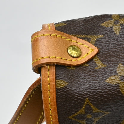 Louis Vuitton Monogram Saumur 30 Messenger Shoulder Bag Vintage