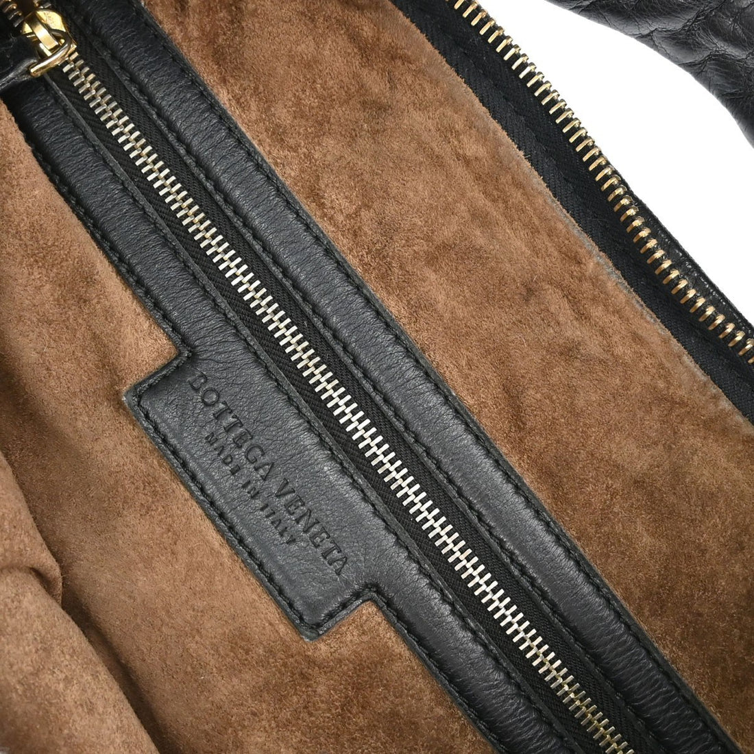 Bottega Veneta Hobo Intrecciato in Pelle Nera Vintage