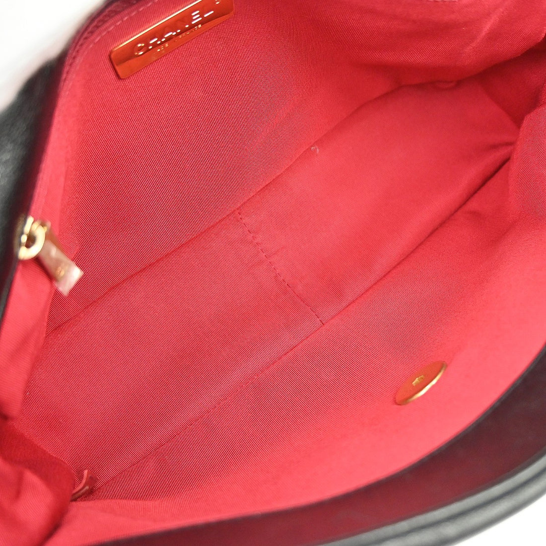 Chanel 19 Large in Pelle di Agnello Nero Vintage