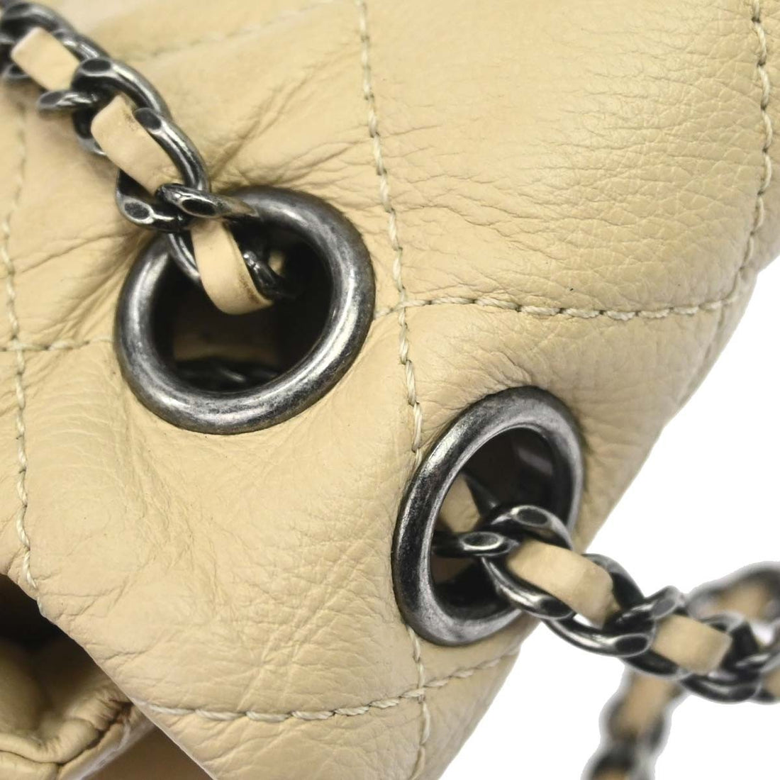 Chanel Borsa a Mano con Catena in Pelle Caviar Beige Vintage