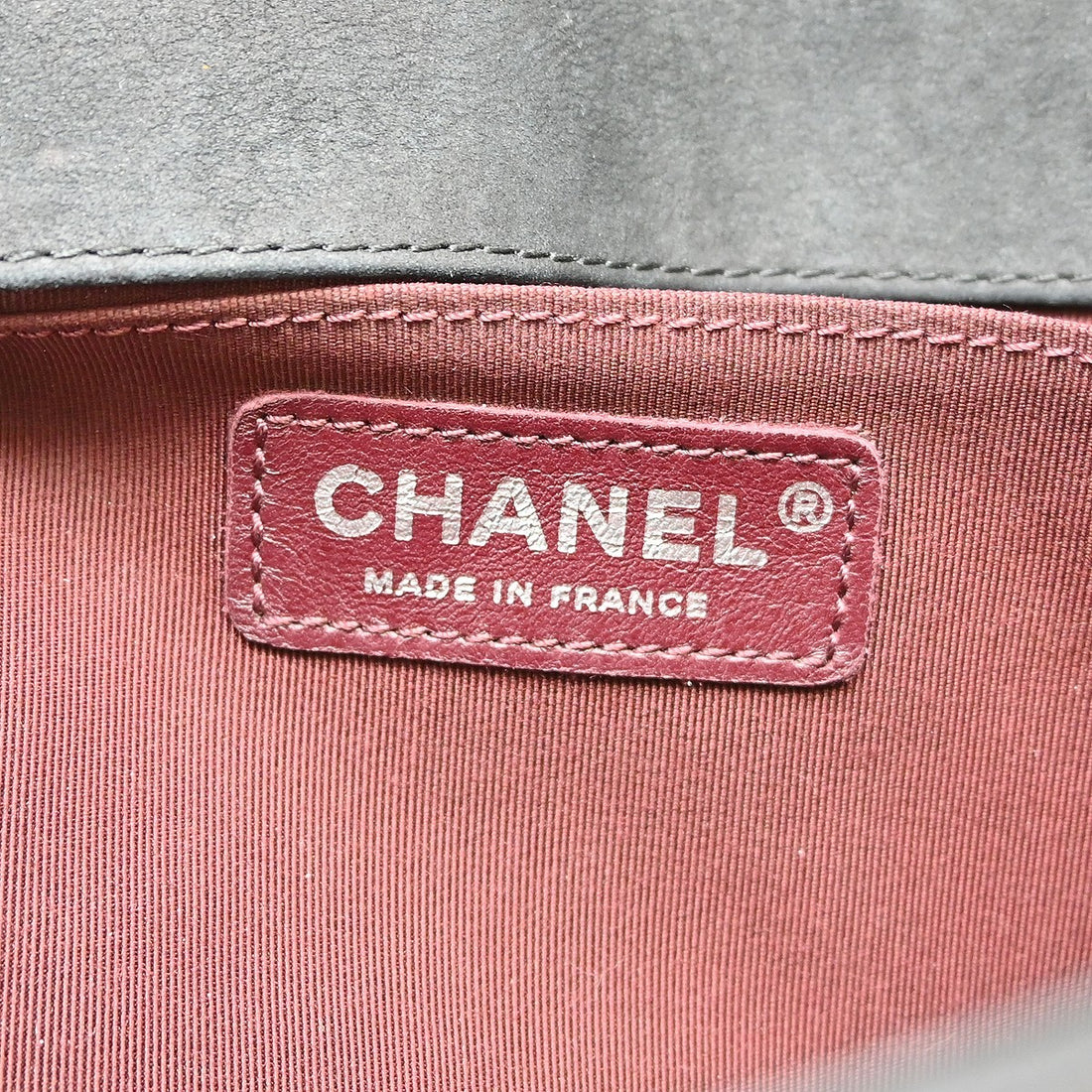 Chanel Boy Medium Chevron in Pelle di Agnello Nero Vintage
