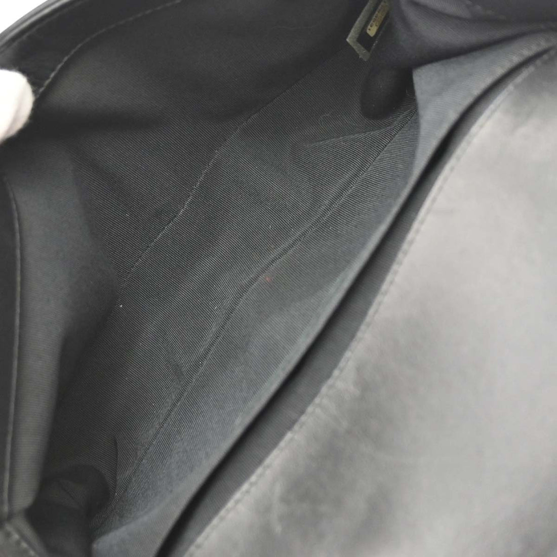 Chanel Boy Medium in Pelle di Agnello Nera Vintage