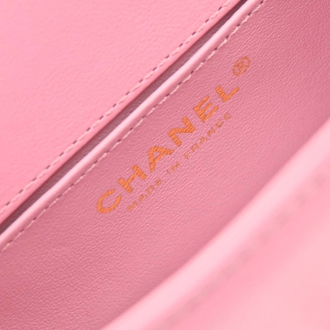 Chanel Boy Mini in Pelle di Agnello Rosa Vintage