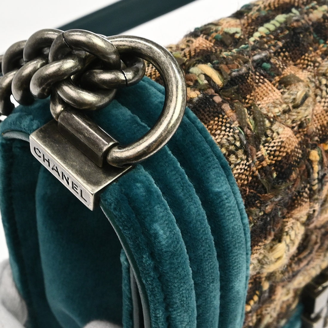 Chanel Boy Small in Tweed Verde Vintage