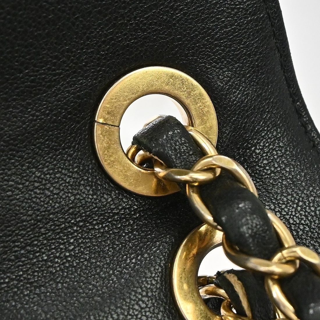 Chanel Chevron Collar and Tie Flap in Pelle di Agnello Nero Vintage