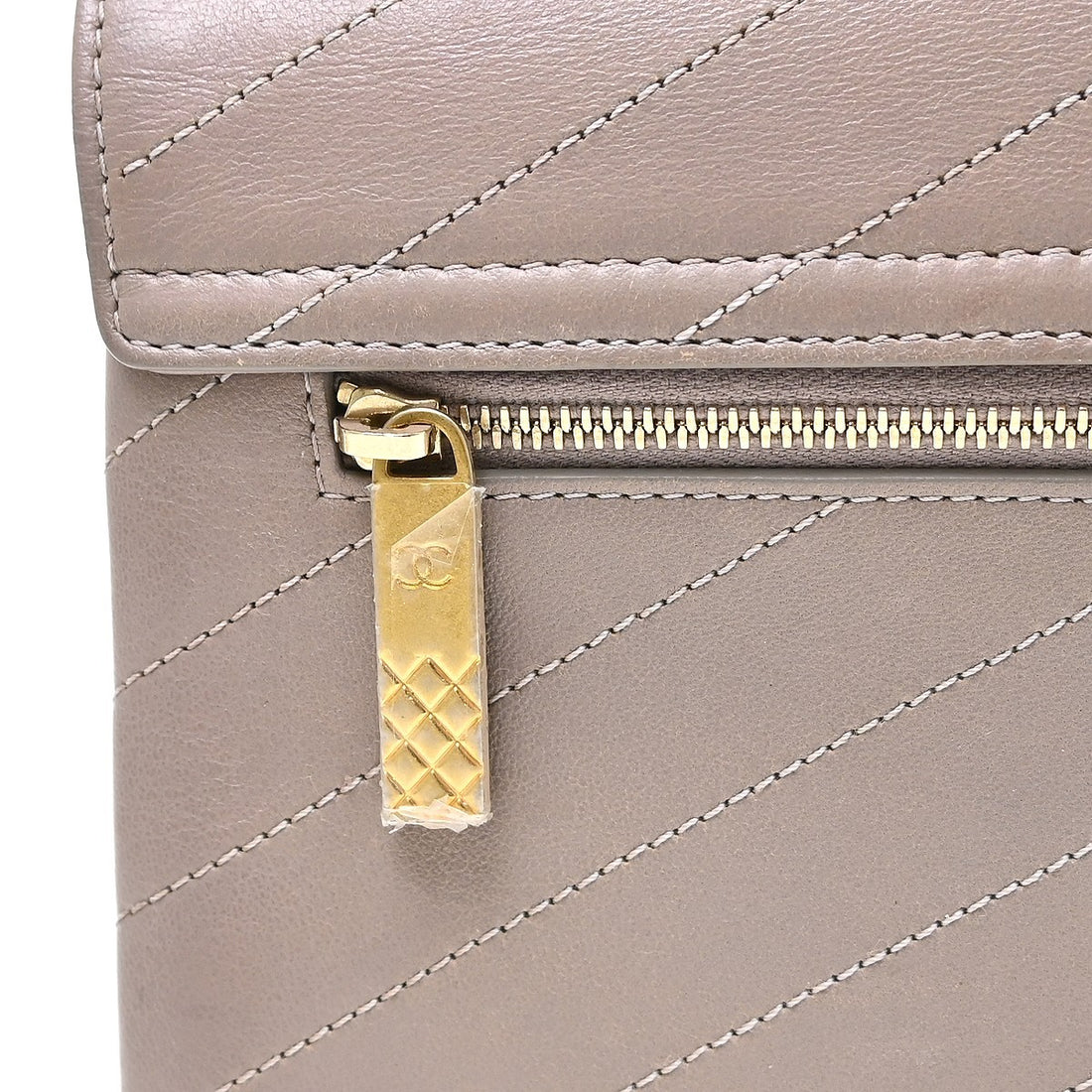 Chanel Chevron in Pelle di Vitello Viola Vintage