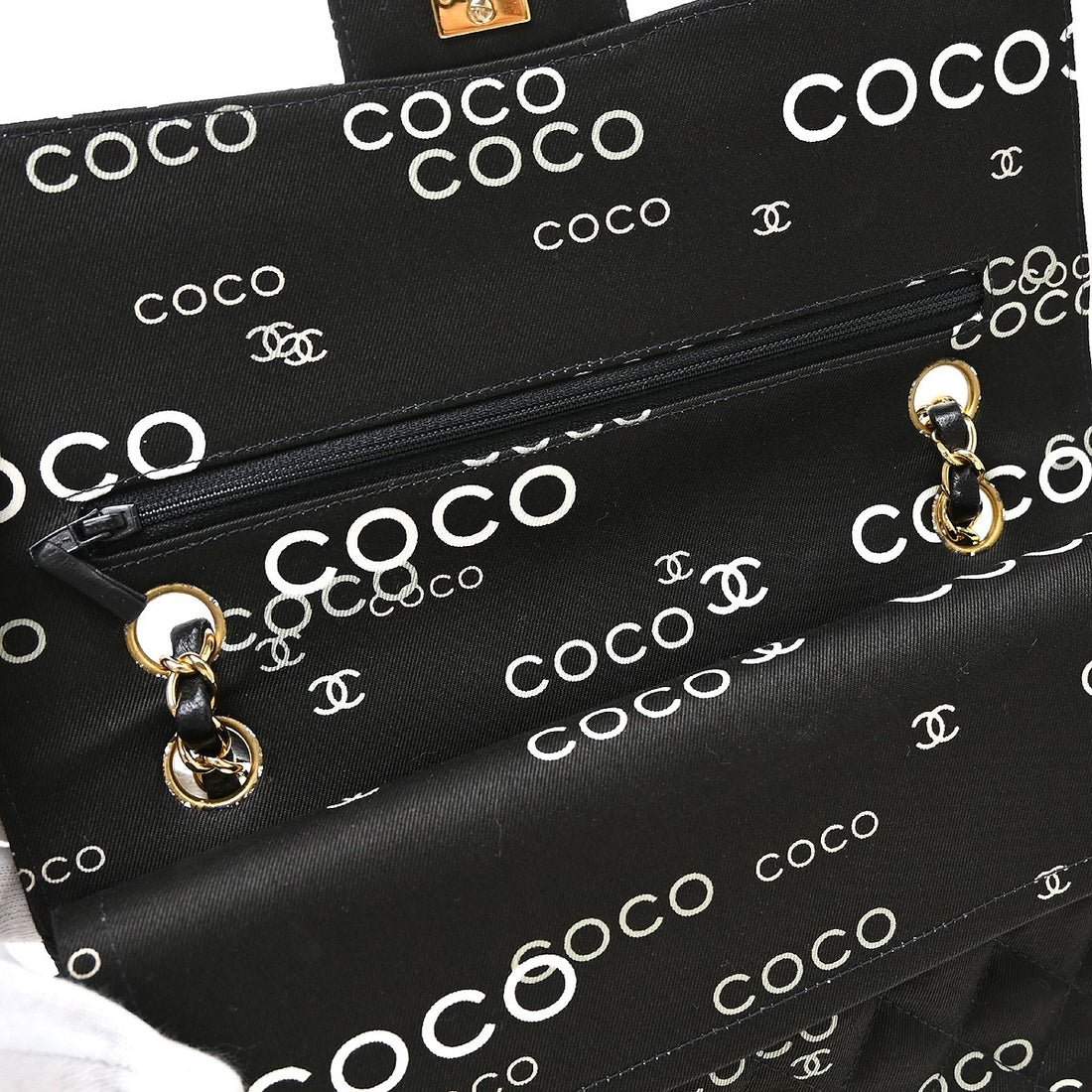 Chanel Classic Double Flap Medium in Pelle Caviar Nero Vintage