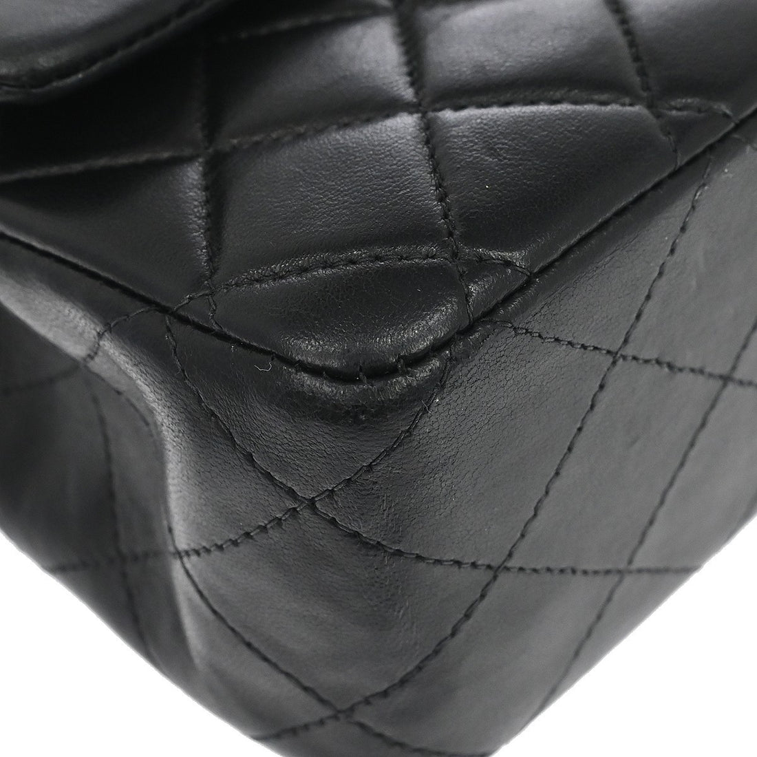 Chanel Classic Double Flap Medium in Pelle di Agnello Nera Vintage
