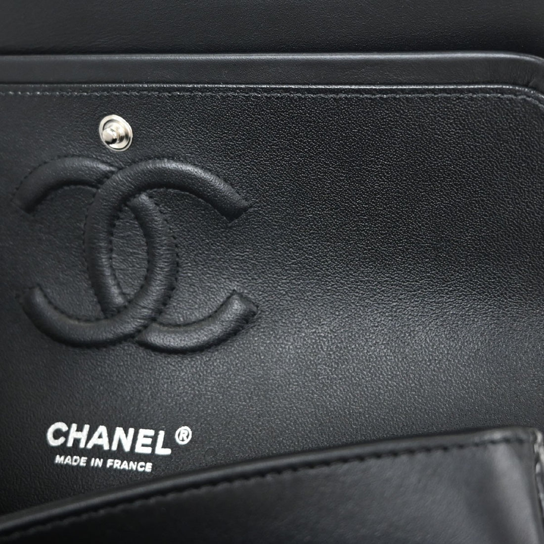 Chanel Classic Double Flap Medium in Pelle Verniciata Nera e Rosa Vintage