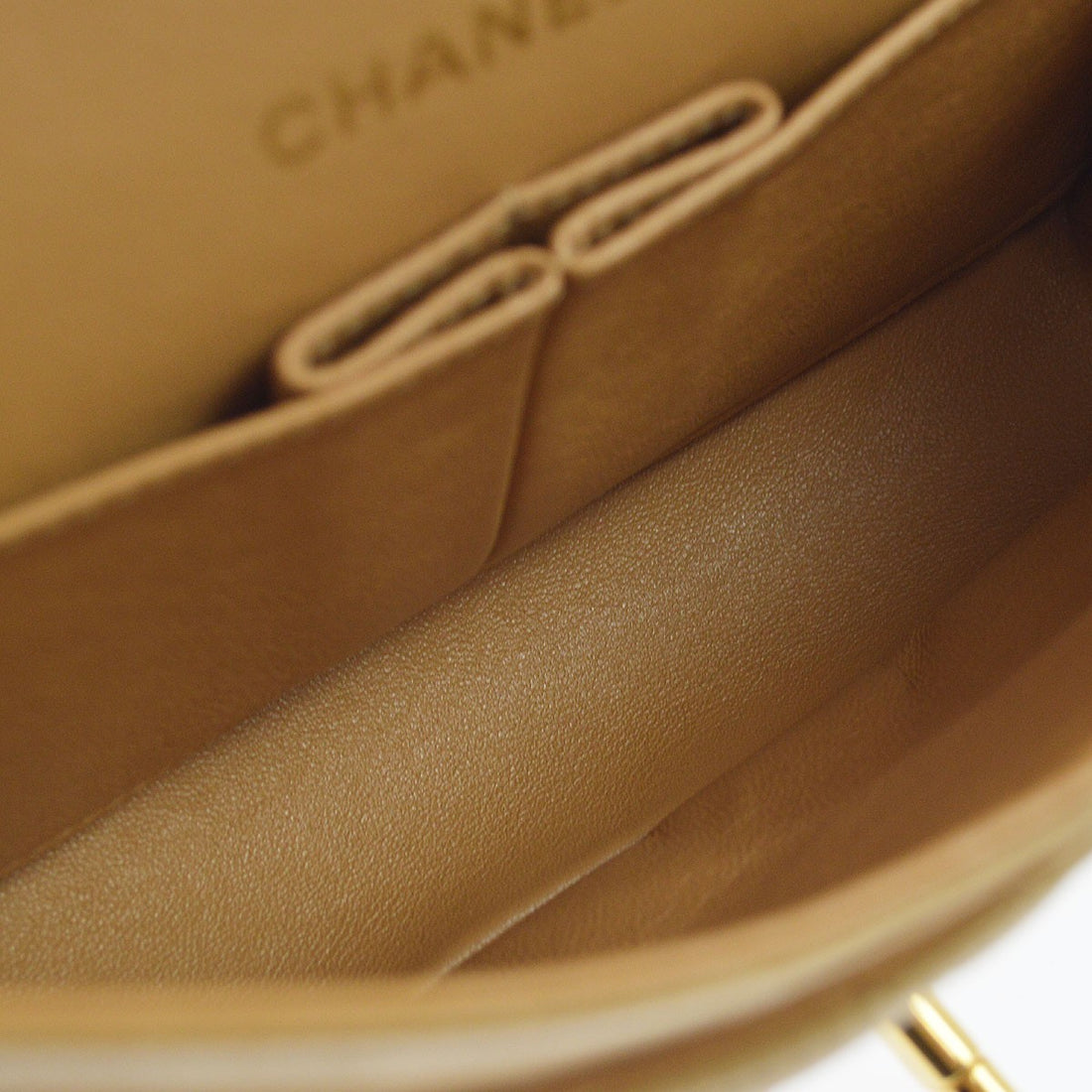 Chanel Classic Double Flap Small in Pelle di Agnello Beige Vintage