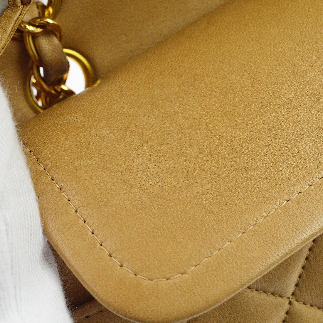 Chanel Classic Double Flap Small in Pelle di Agnello Beige Vintage