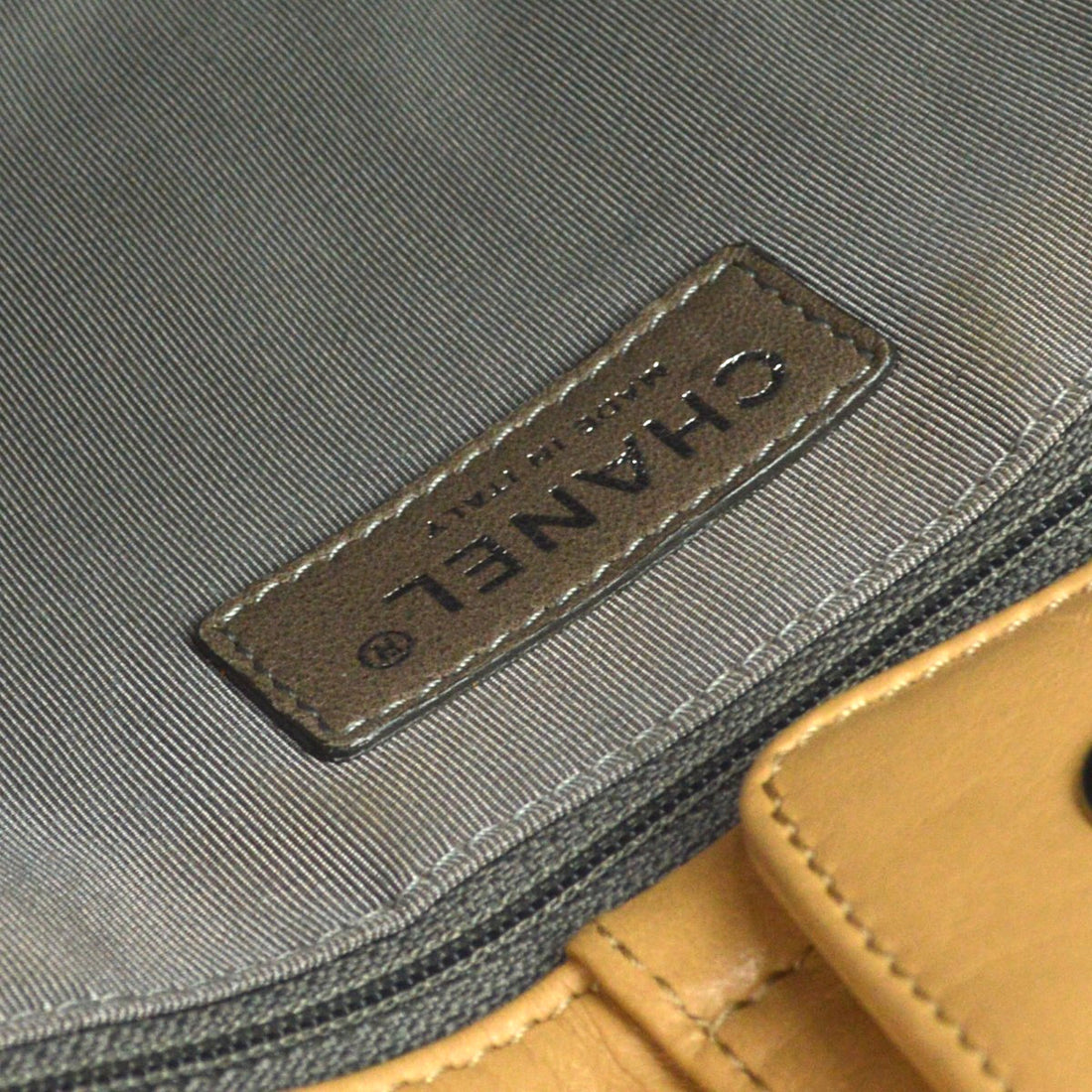 Chanel Executive Cerf Tote in Pelle di Agnello Beige Vintage