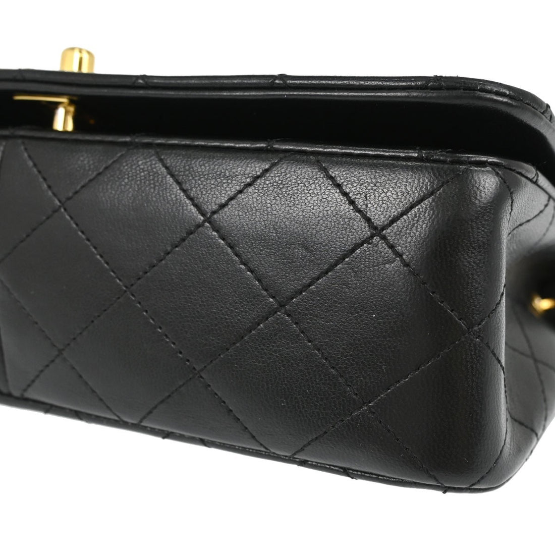 Chanel Full Flap Small Turnlock in Pelle di Agnello Nero Vintage