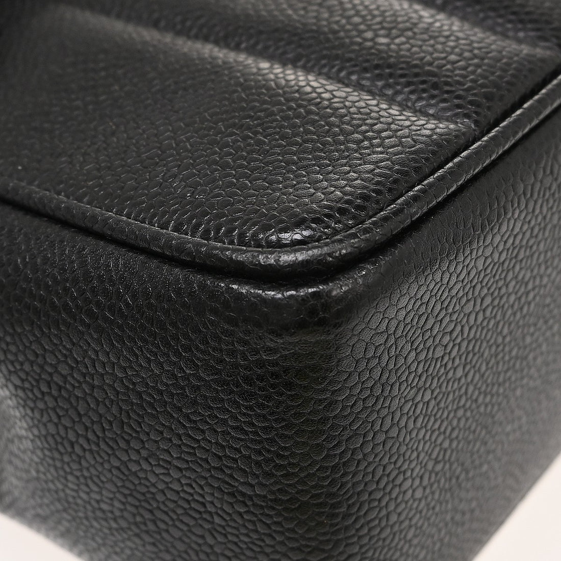 Chanel Jumbo Classic Flap Mademoiselle in Pelle di Vitello Nera Vintage