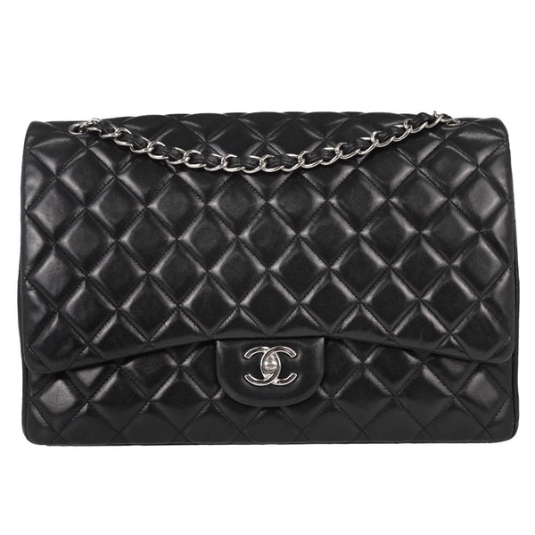 Chanel Jumbo Classic Flap in Pelle di Agnello Nero Vintage