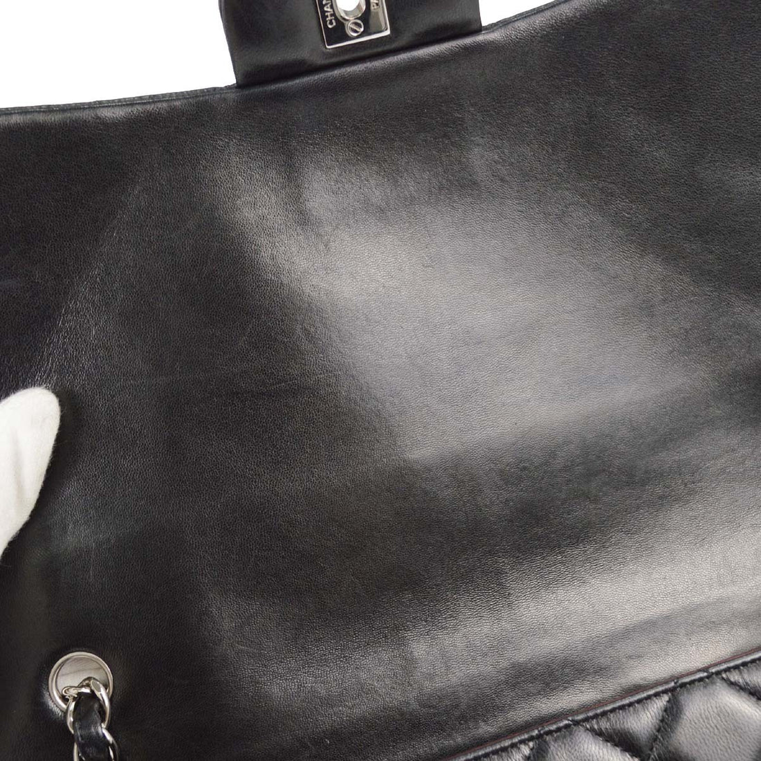 Chanel Jumbo Classic Flap in Pelle di Agnello Nero Vintage
