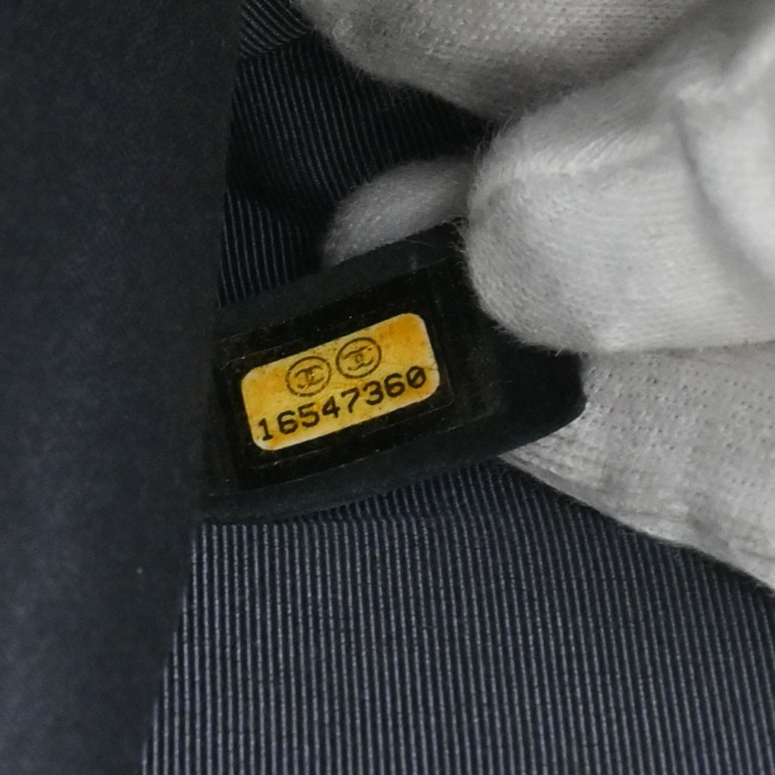 Chanel Mademoiselle Lock Reissue Flap in Pelle di Agnello Grigio Vintage
