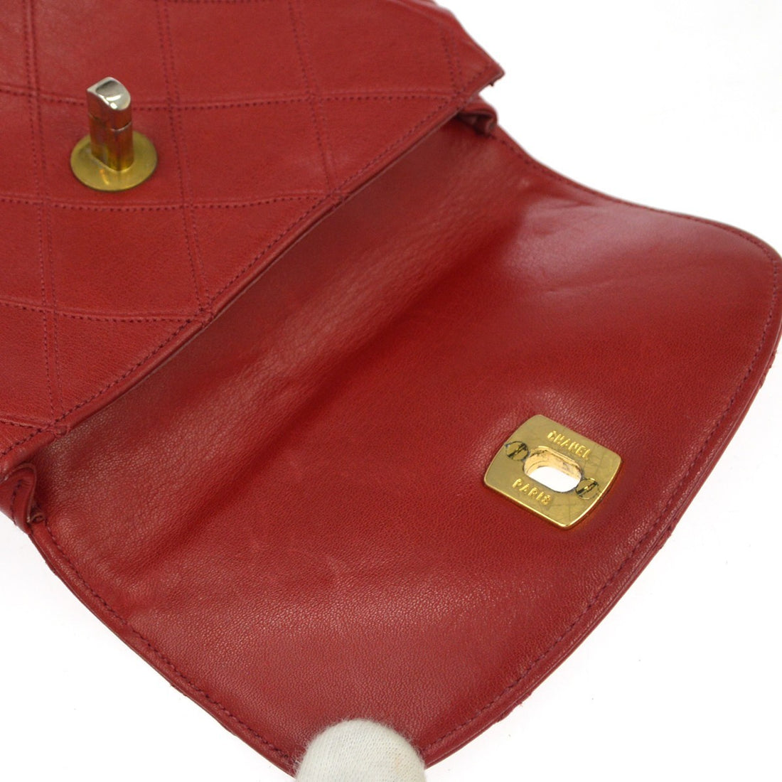 Chanel Marsupio con Catena in Pelle di Agnello Rosso Vintage