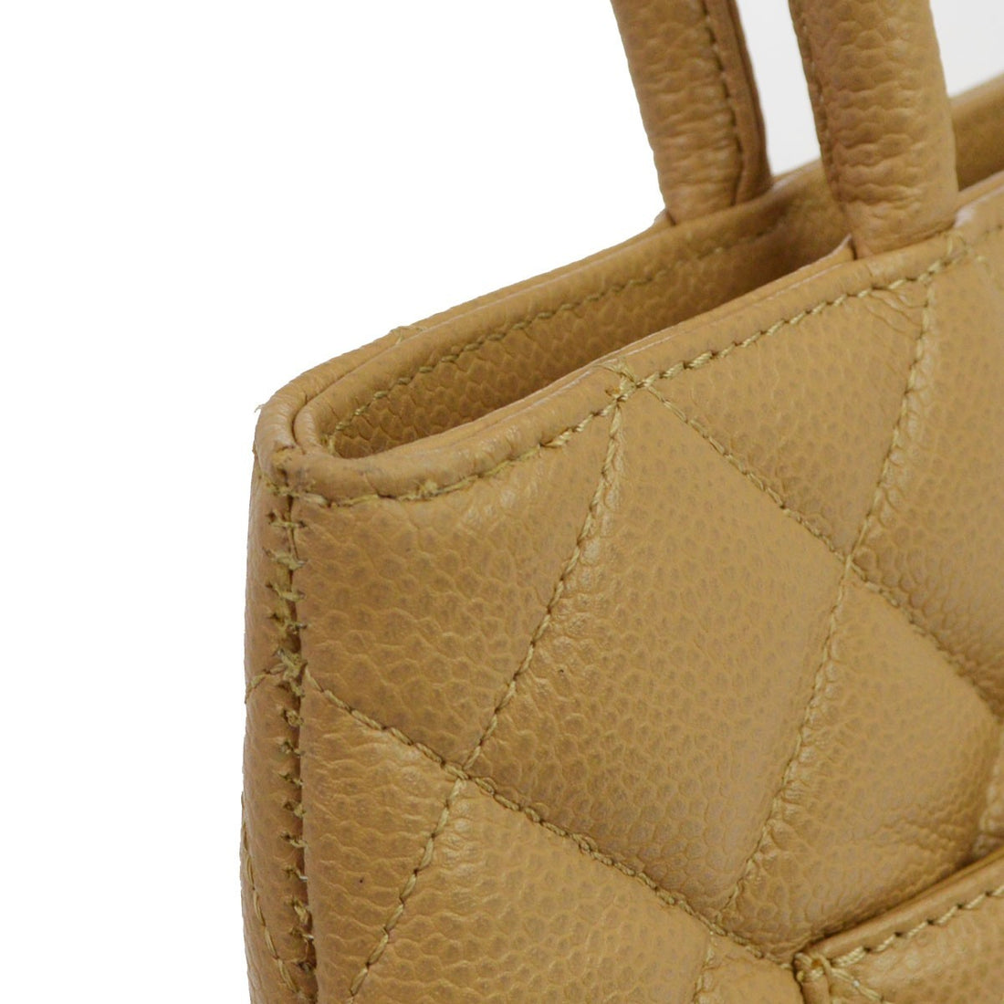 Chanel Medallion Tote in Pelle Caviar Beige Vintage