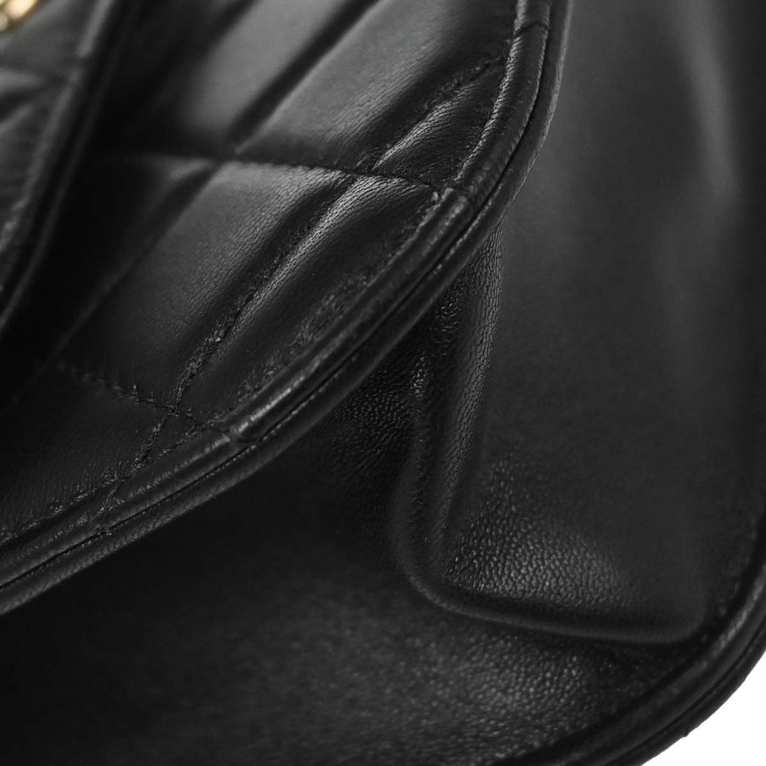 Chanel Mini Coco Handle in Pelle di Agnello Nera Vintage