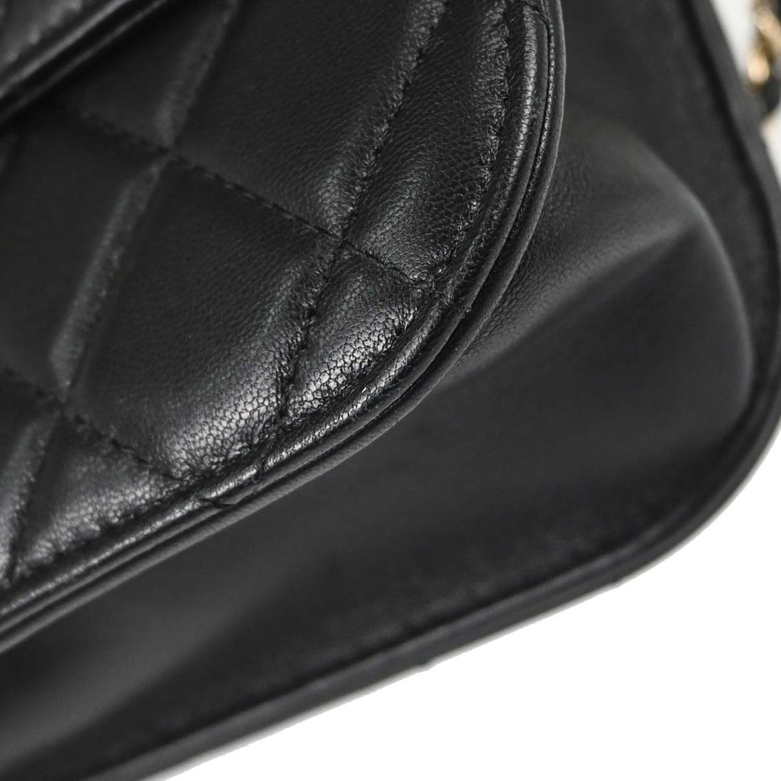 Chanel Mini Coco Handle in Pelle di Agnello Nera Vintage