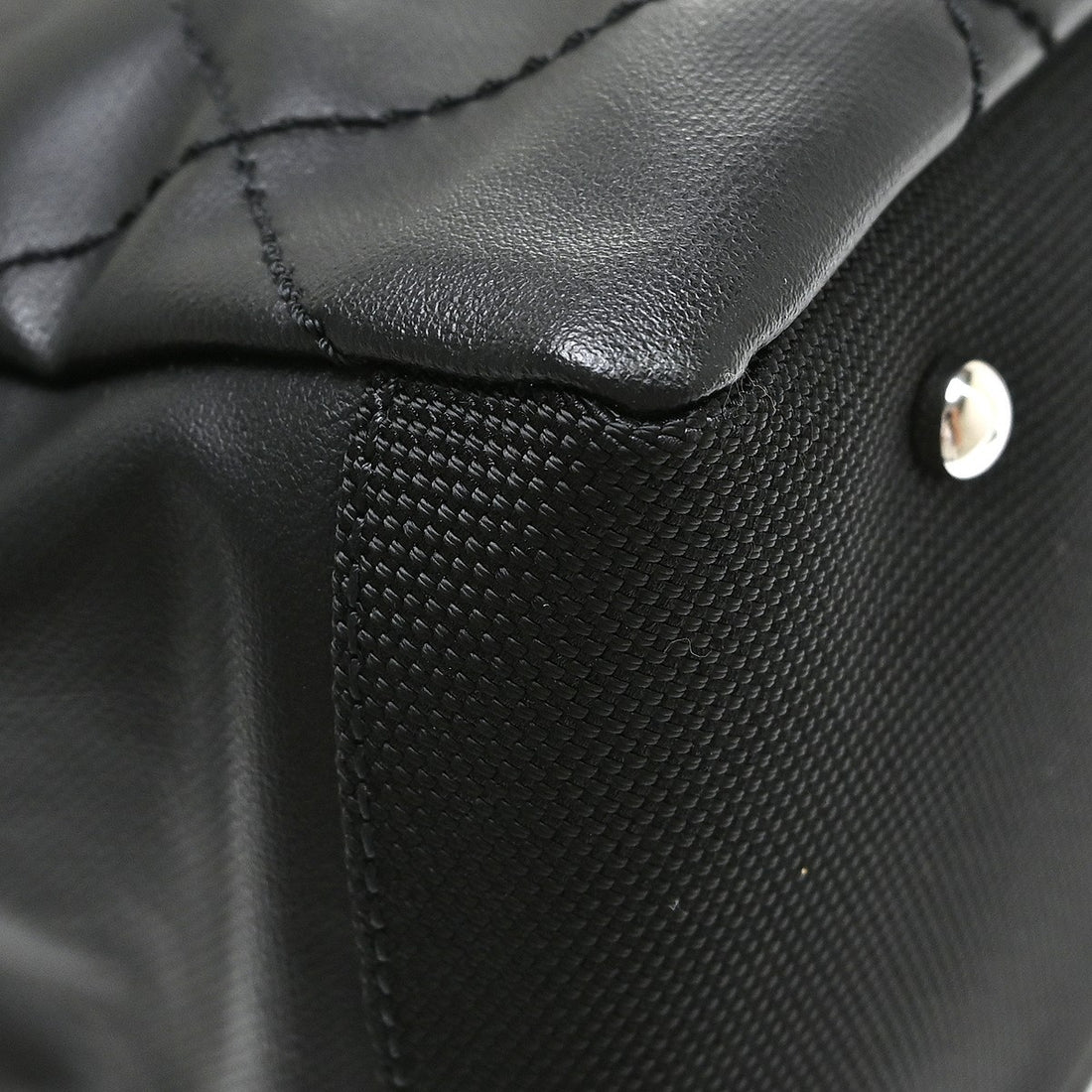 Chanel Paris-Biarritz MM in Tela Spalmata Nero Vintage