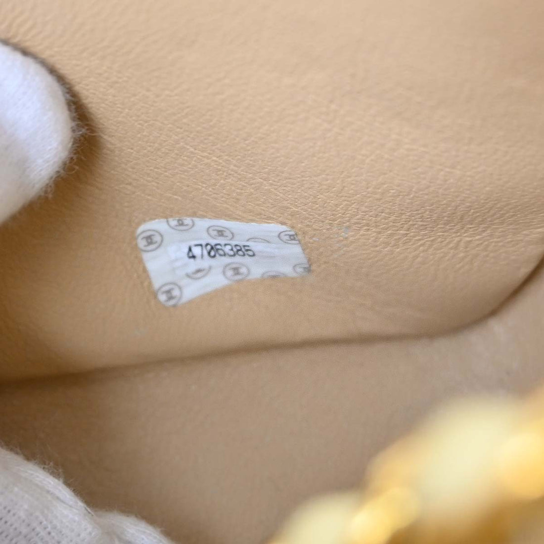 Chanel Paris Flap in Pelle di Agnello Beige Vintage
