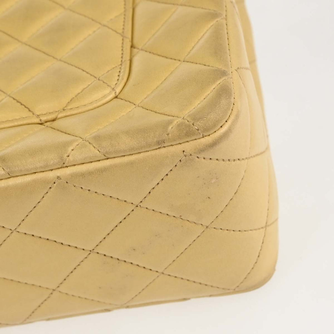Chanel Paris Flap in Pelle di Agnello Beige Vintage