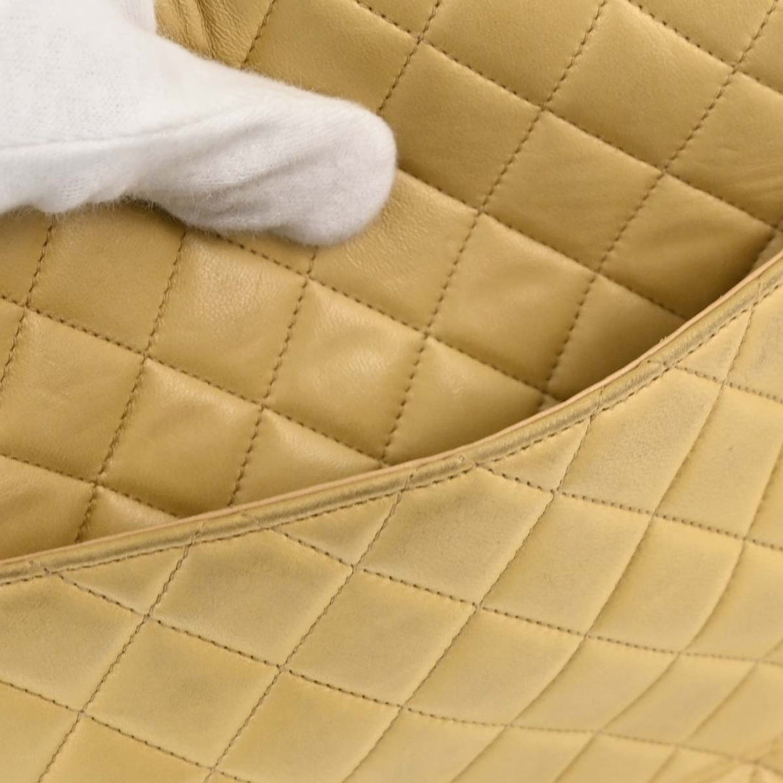 Chanel Paris Flap in Pelle di Agnello Beige Vintage