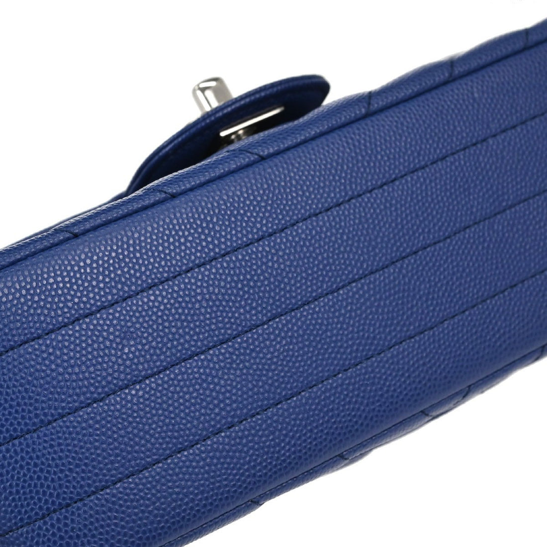 Chanel Single Flap Chevron in Pelle Caviar Blu Vintage