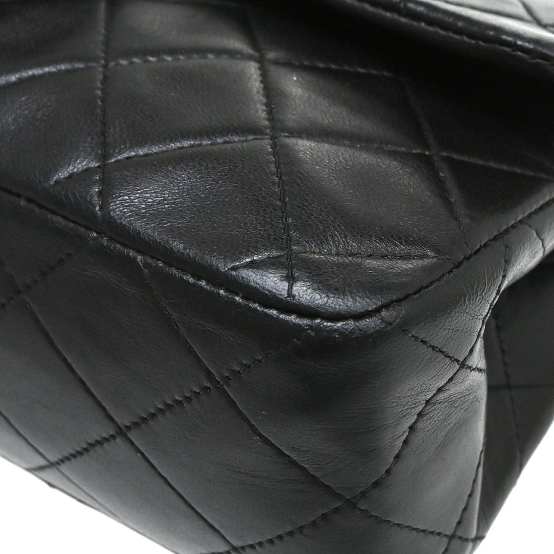 Chanel Small Classic Double Flap in Pelle di Agnello Nero Vintage