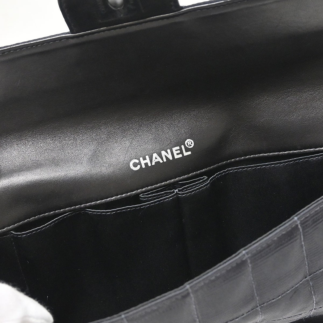 Chanel Travel Line East West a Spalla in Nylon Jacquard Nero Vintage
