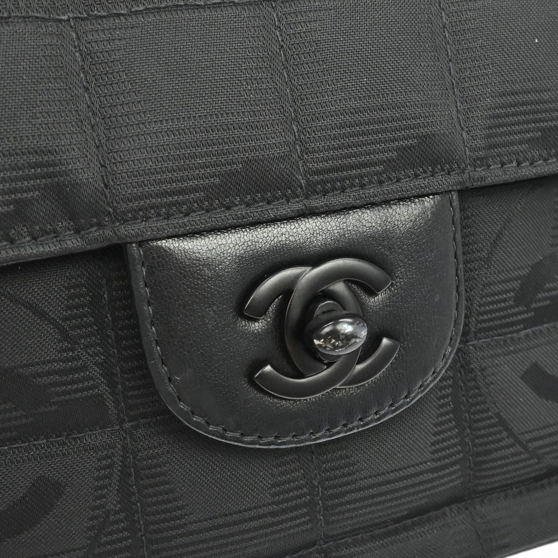 Chanel Travel Line East West in Nylon Jacquard Nero Vintage