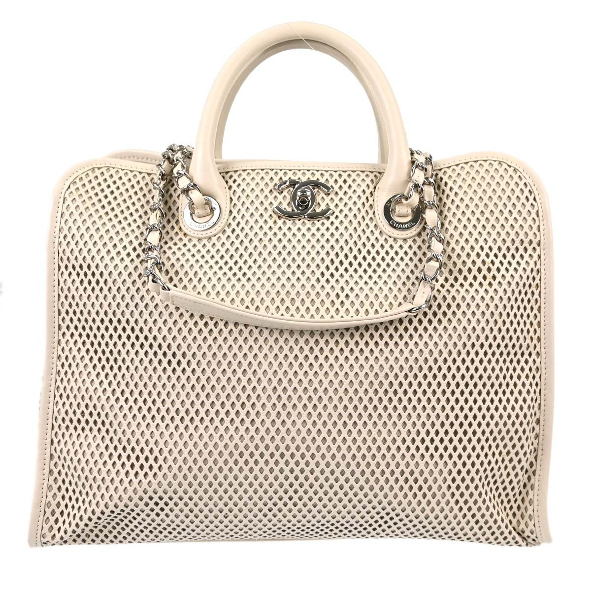 Chanel Up In The Air Tote in Pelle di Vitello Traforata Bianco Vintage