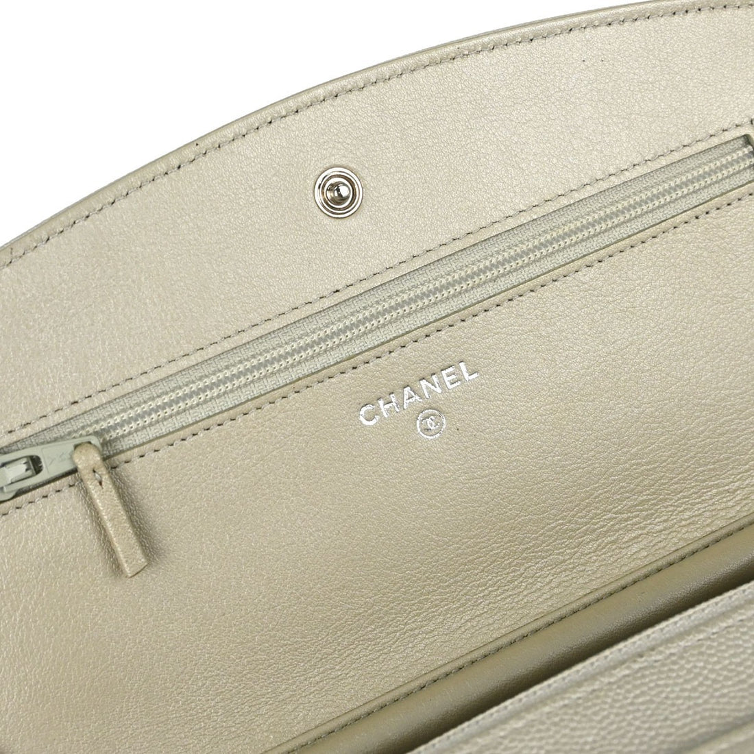 Chanel Wallet on Chain in Pelle di Vitello Bianco Metallizzato Vintage